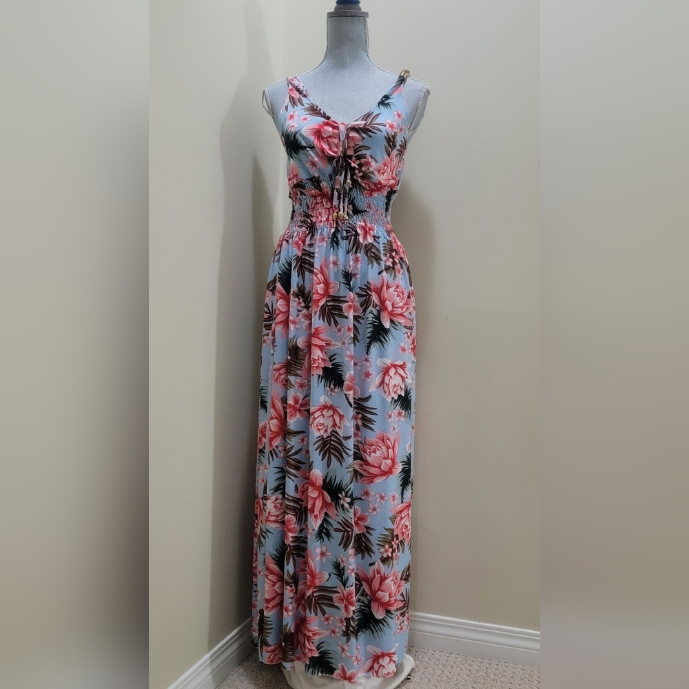 Blue and Pink Sleeveless Ruched Maxi Sundress for Casual Wear